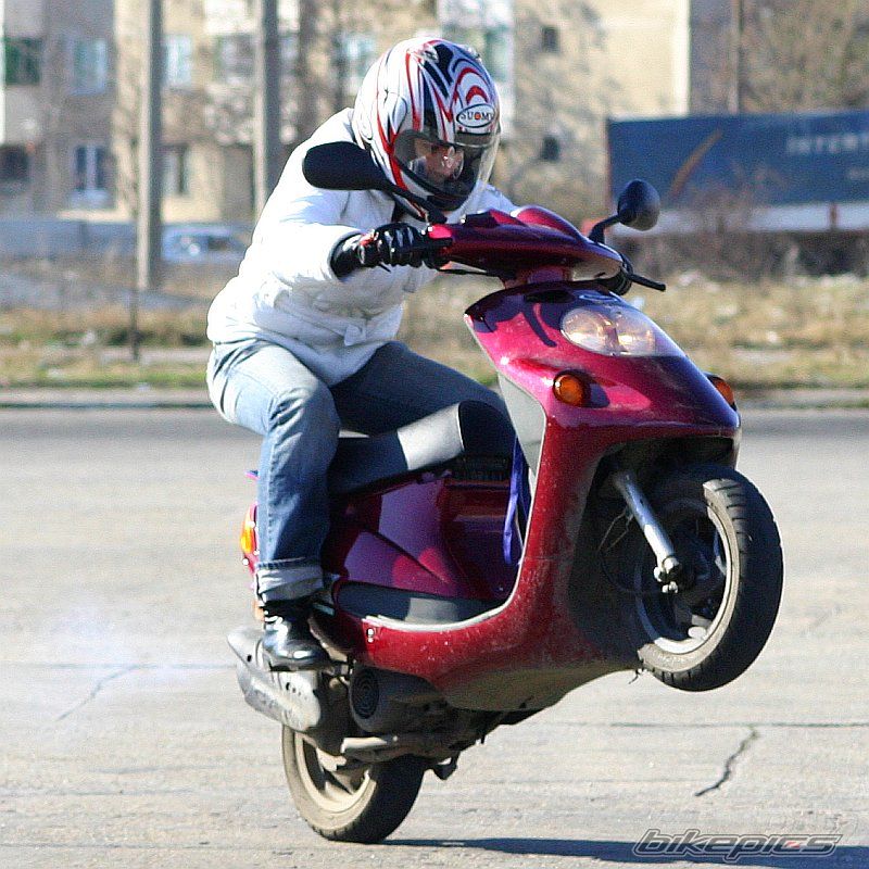 2005 MALAGUTI F 10 50 | Picture 821687 motorcycle photo