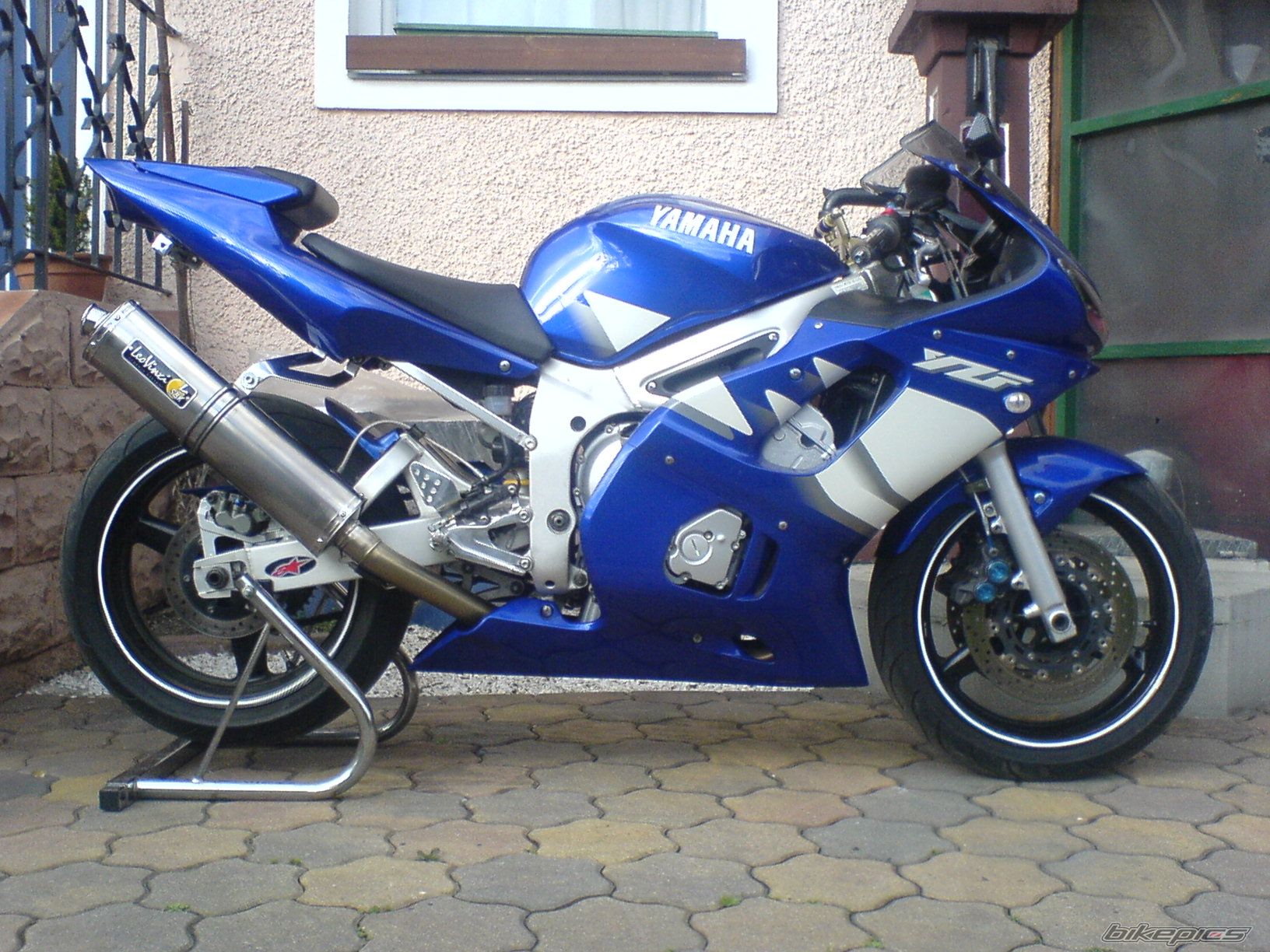 2001 YAMAHA YZF R6 | Picture 824494 motorcycle photo