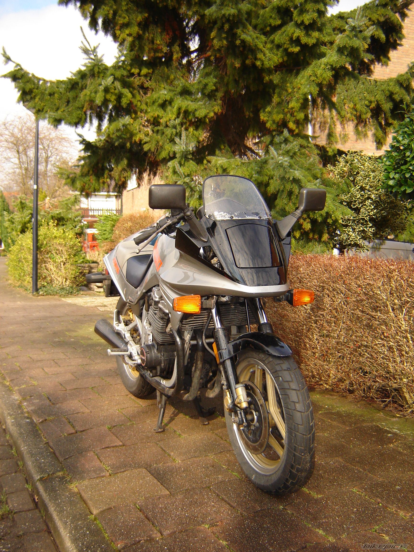 1986 SUZUKI GSX750S  KATANA | Picture 824696 motorcycle photo