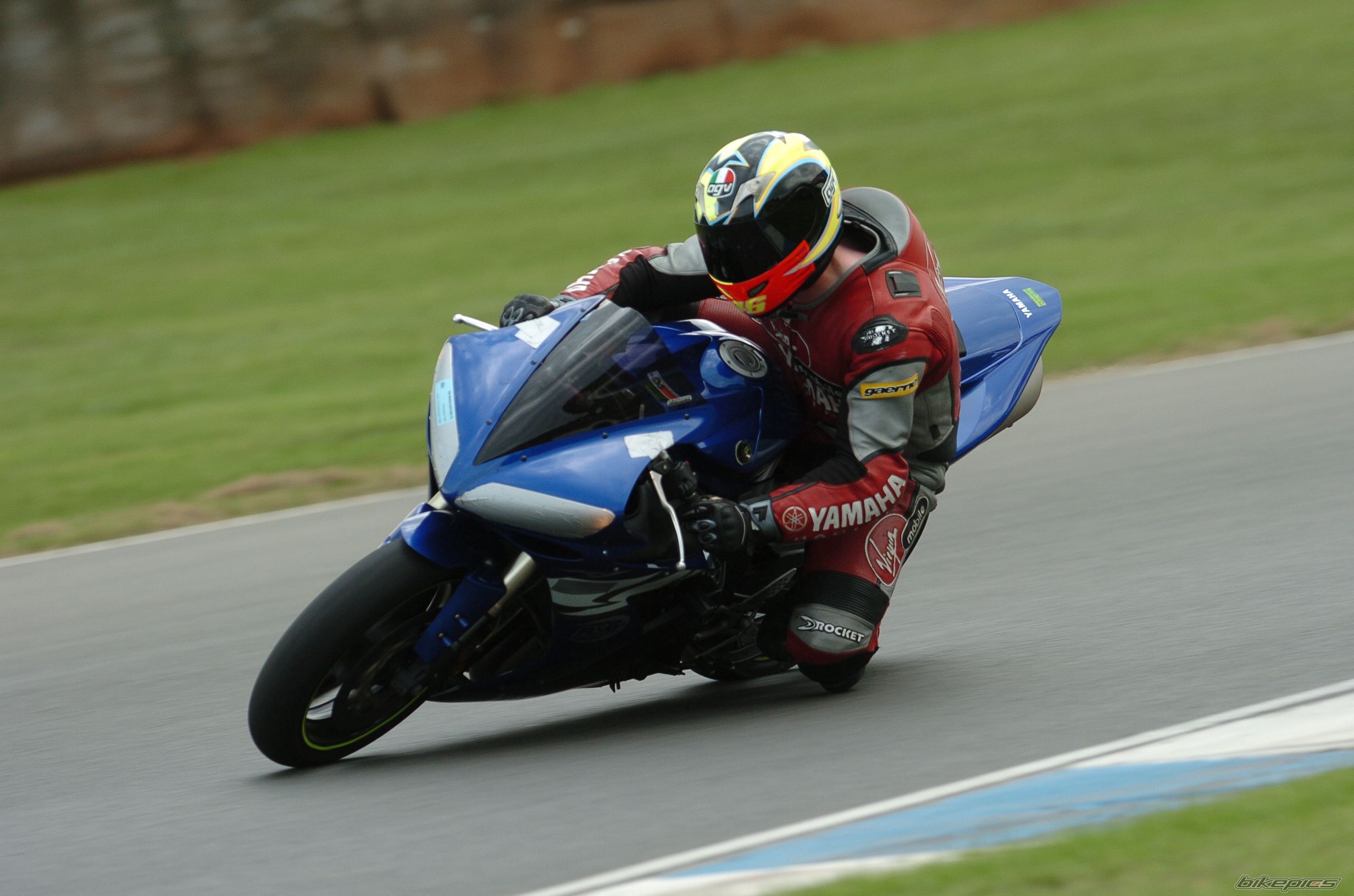 2004 YAMAHA YZF R1 | Picture 824719 motorcycle photo