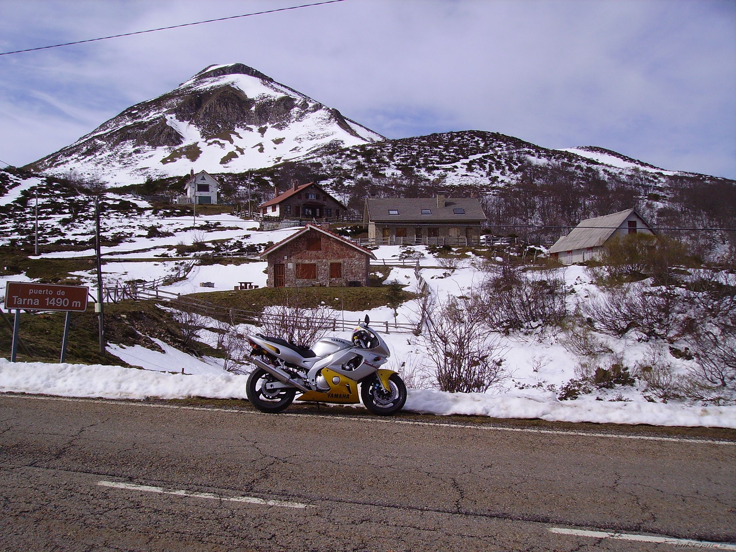 1996 YAMAHA YZF 600 | Picture 825124 motorcycle photo