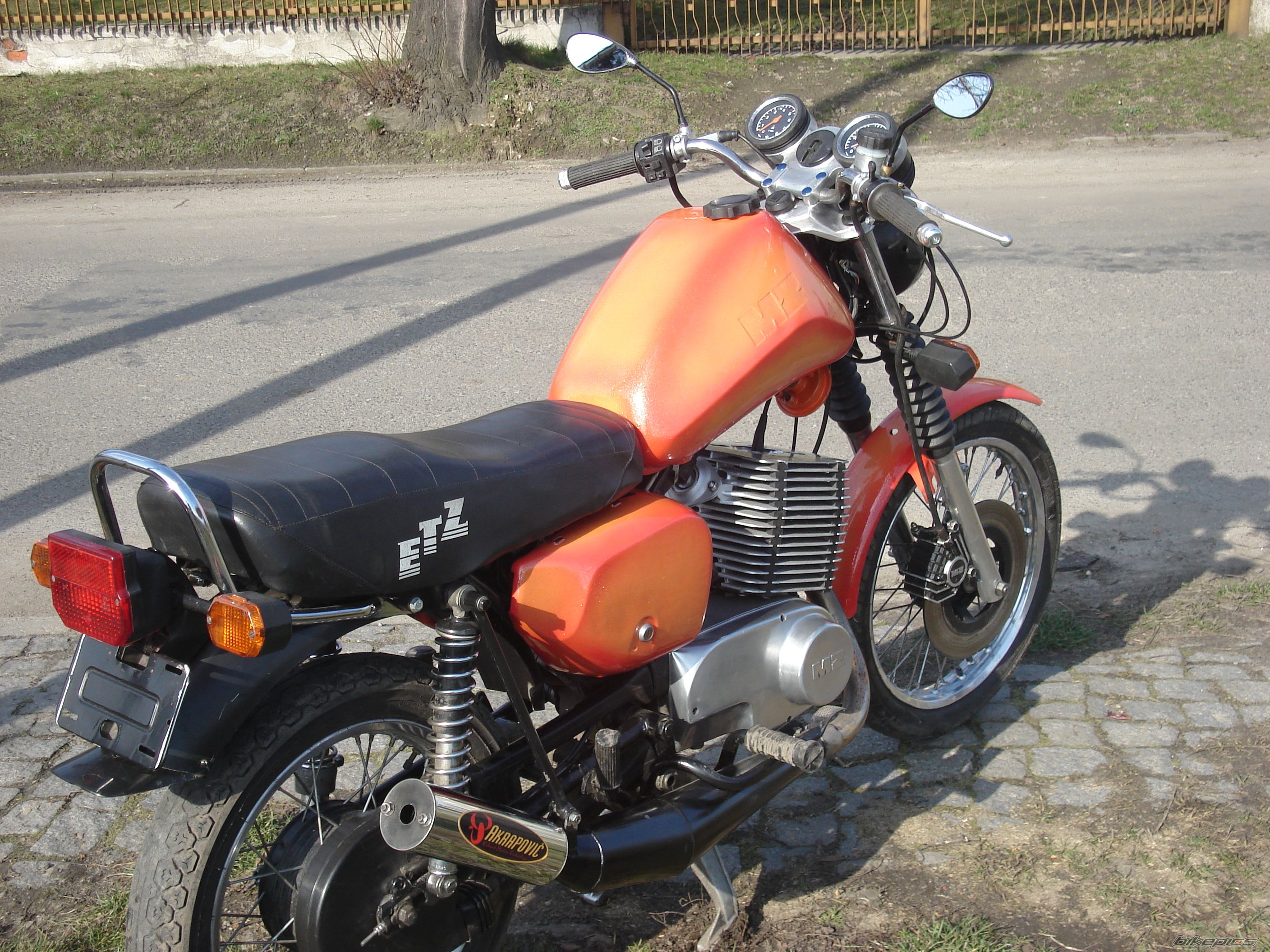 1990 MZ ETZ 251 | Picture 826563 motorcycle photo