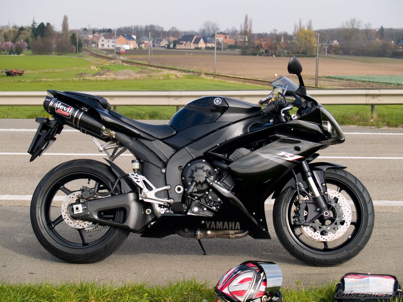 2007 YAMAHA YZF R1 | Picture 827769 motorcycle photo
