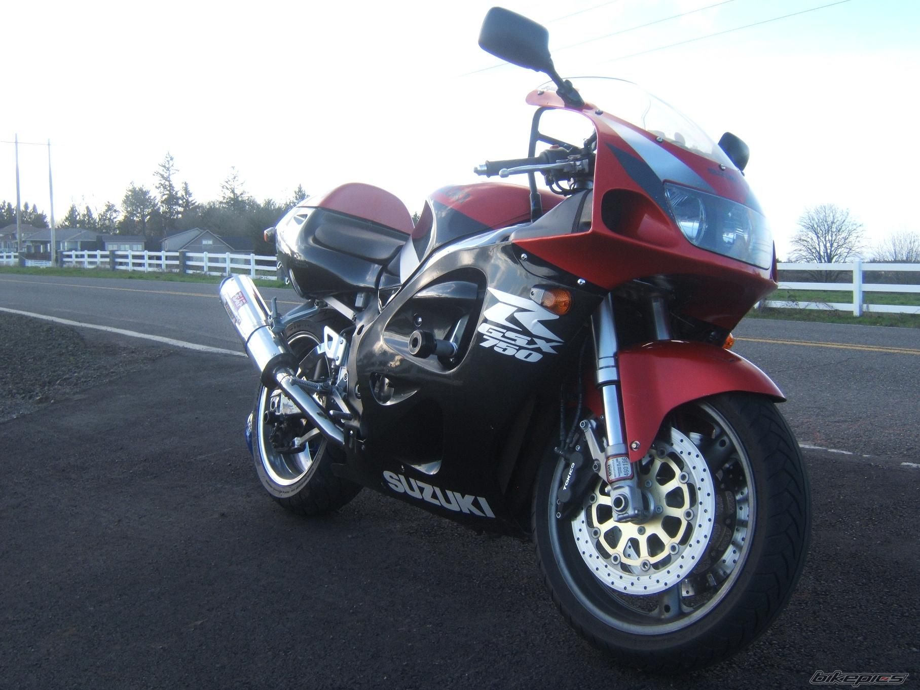 1997 SUZUKI GSX R 750 | Picture 828770 motorcycle photo
