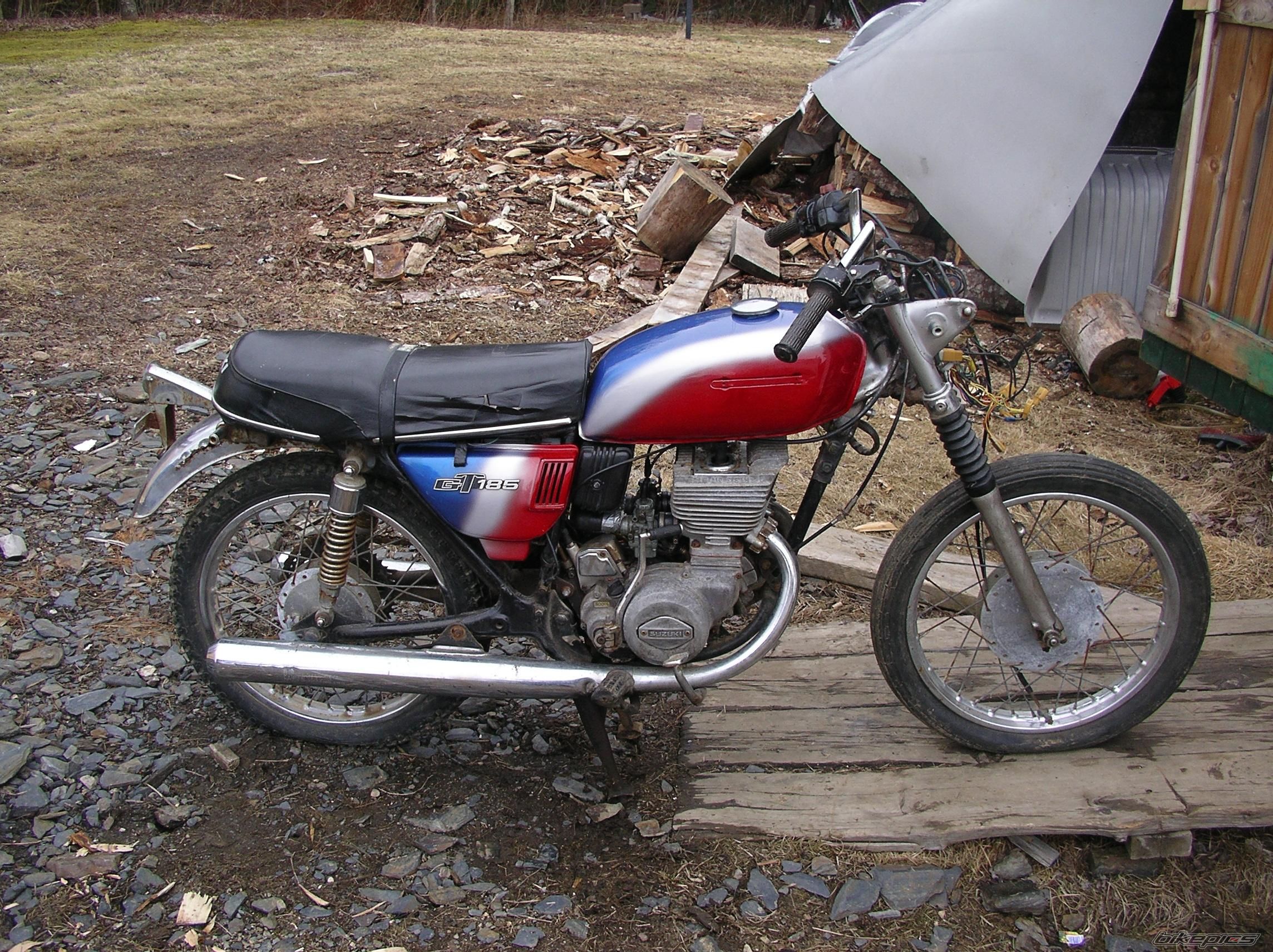 1975 SUZUKI GT 185 | Picture 831046 motorcycle photo