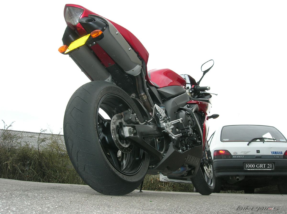 2004 YAMAHA YZF R1 | Picture 831421 motorcycle photo