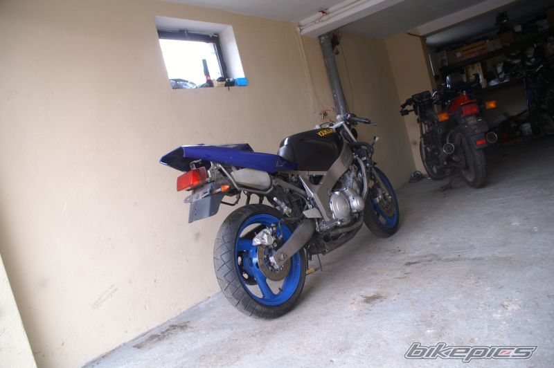 1992 YAMAHA FZR 600 | Picture 831694 motorcycle photo