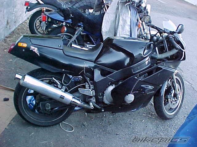 1989 YAMAHA FZR 600 | Picture 8332 motorcycle photo