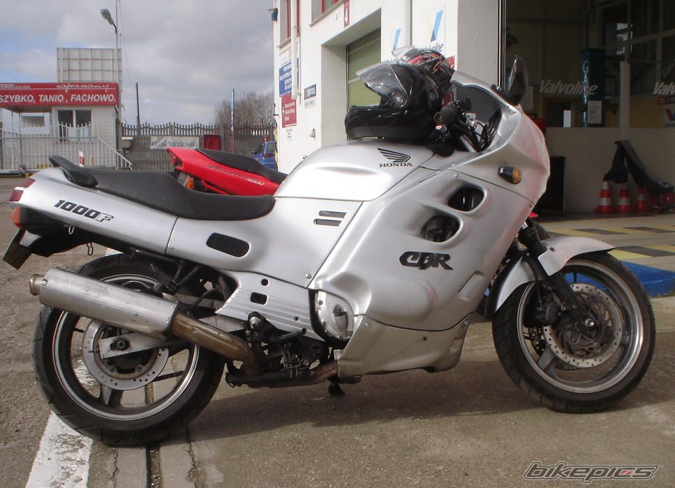 1989 HONDA CBR 1000 F | Picture 833547 motorcycle photo