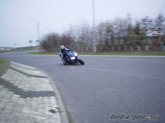 2000 YAMAHA YZF R6 | Picture 83367 motorcycle photo