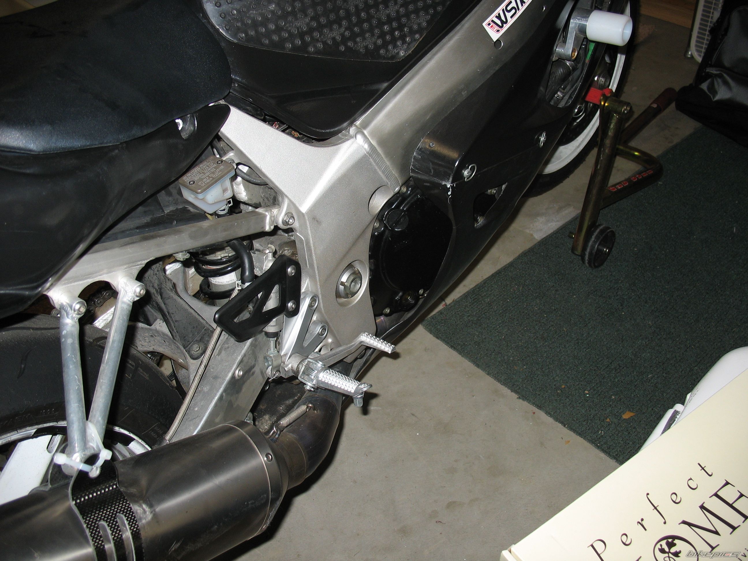 2001 SUZUKI GSX R 600 | Picture 834077 motorcycle photo