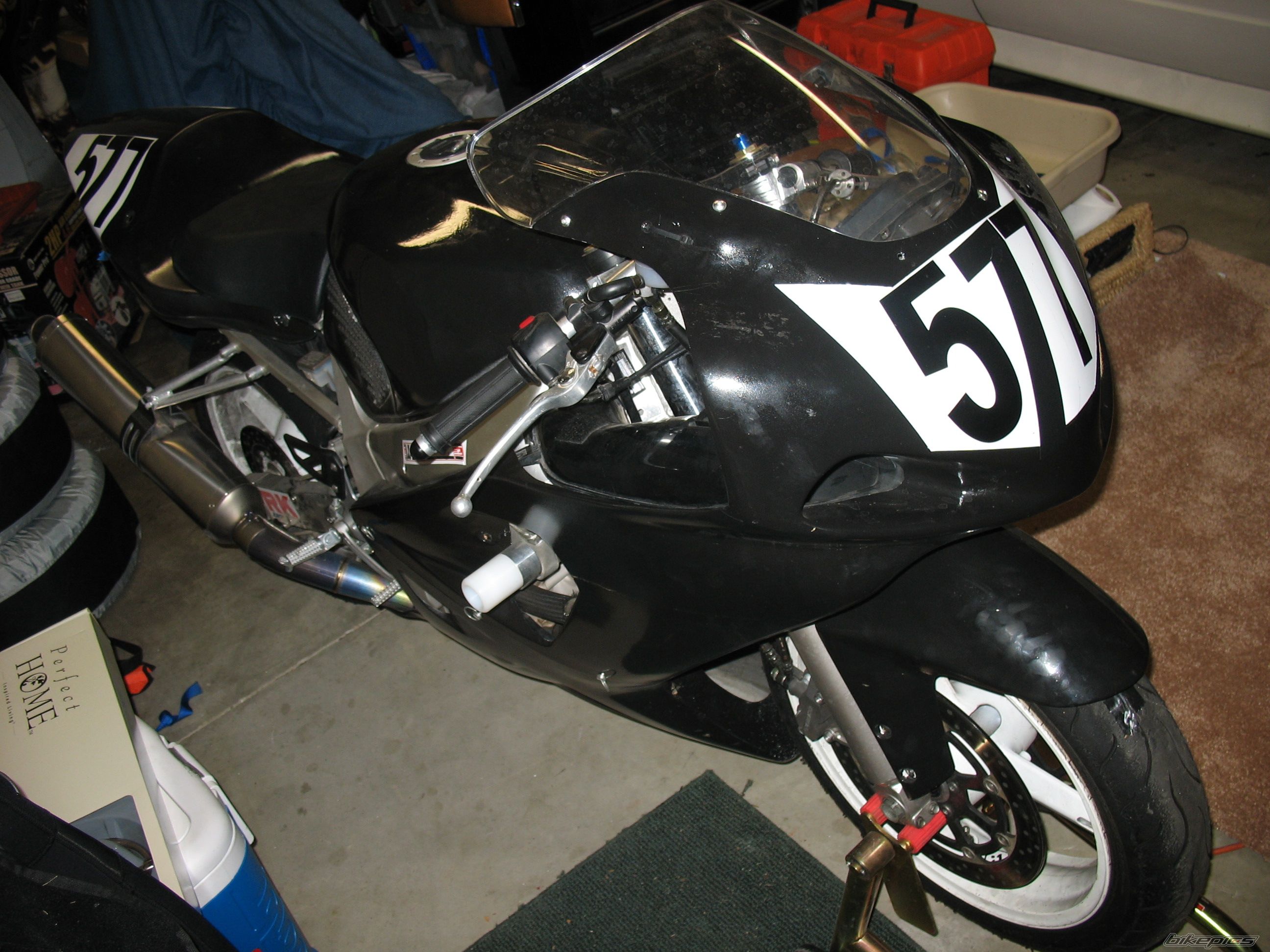 2001 SUZUKI GSX R 600 | Picture 834093 motorcycle photo