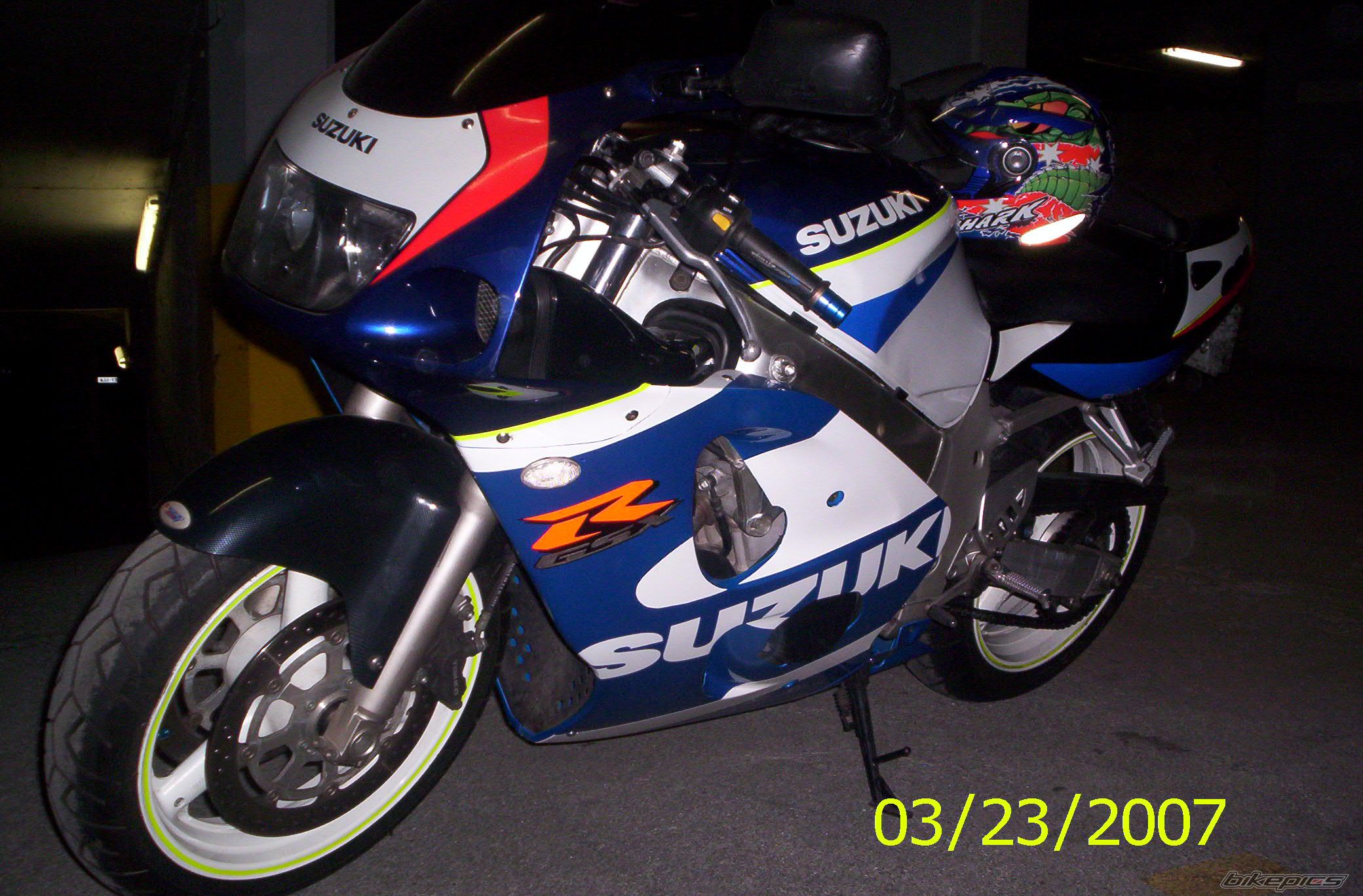 2000 SUZUKI GSX R 600 | Picture 841962 motorcycle photo