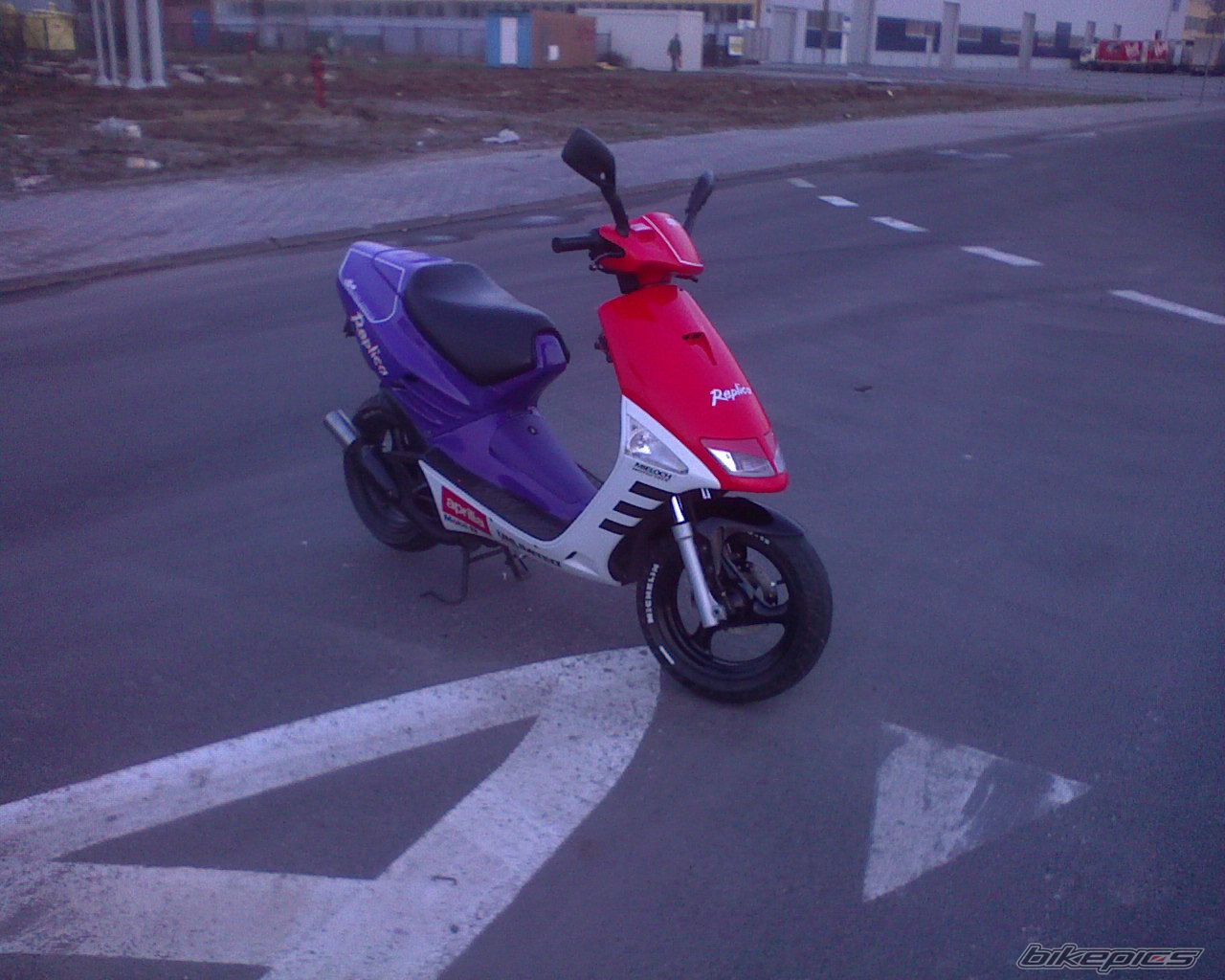 1992 APRILIA SR 50 | Picture 843610 motorcycle photo