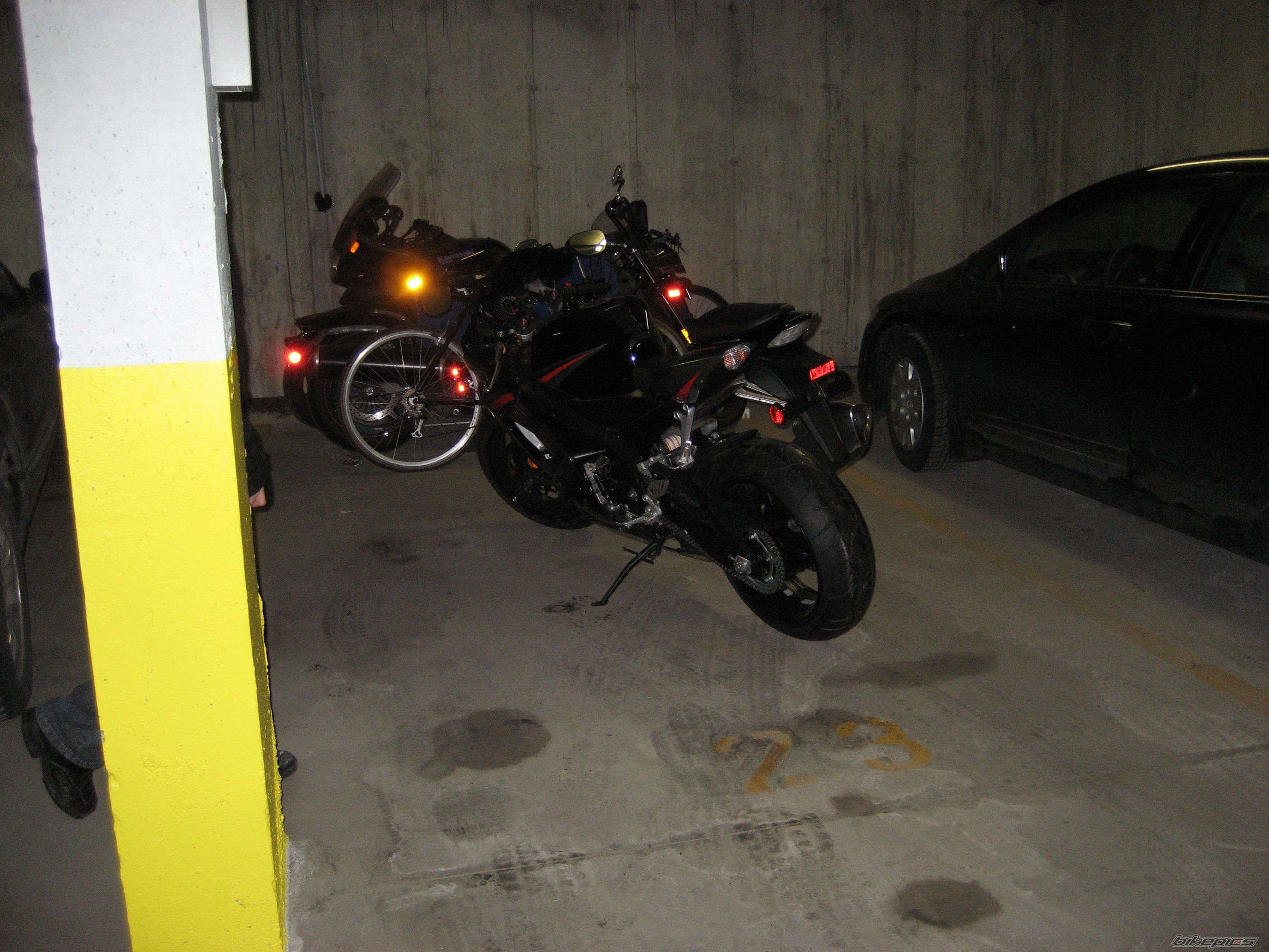 2005 YAMAHA FZ 1 | Picture 844286 motorcycle photo