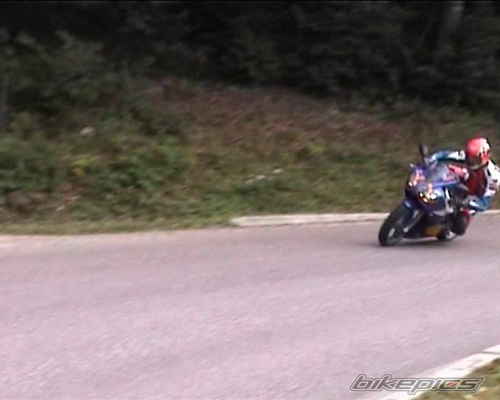 1998 YAMAHA YZF R1 | Picture 8452 motorcycle photo