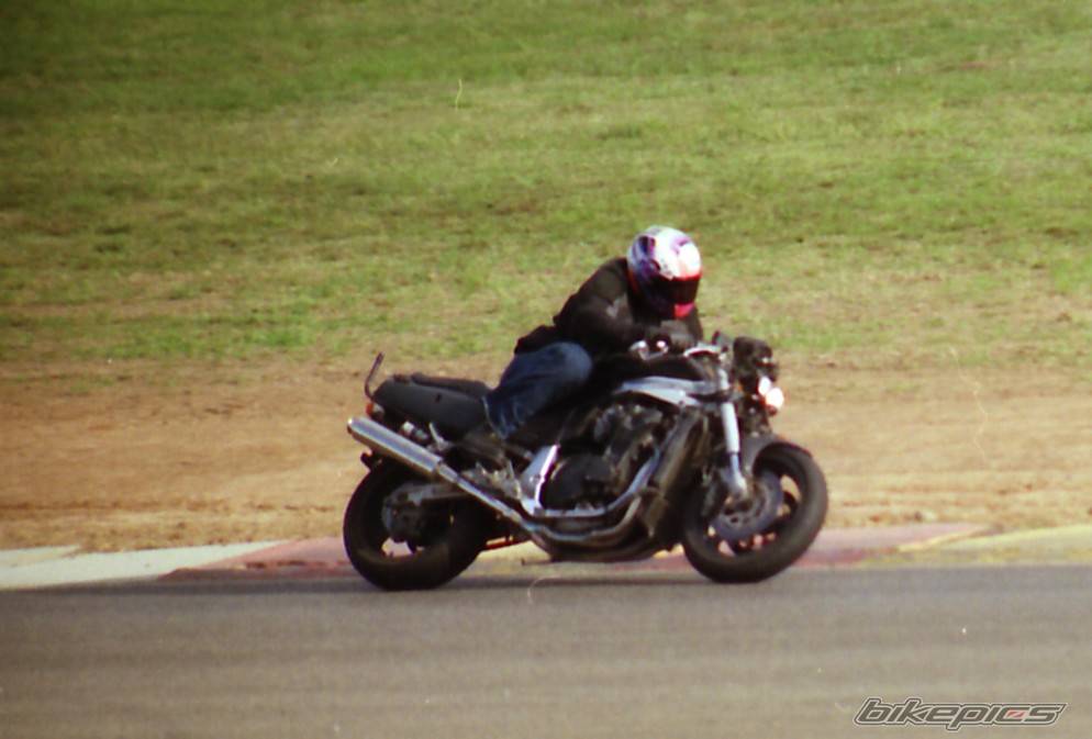 1993 SUZUKI GSX R 1100 | Picture 84572 motorcycle photo
