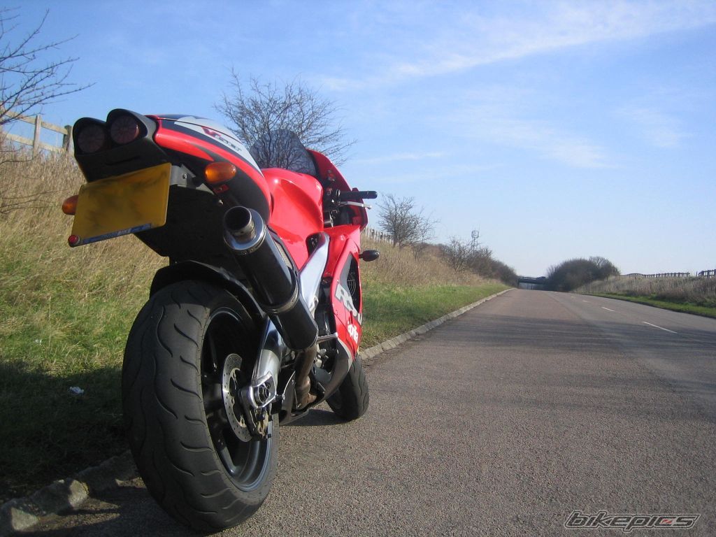 2001 APRILIA RSV 1000 MILLE | Picture 845860 motorcycle photo