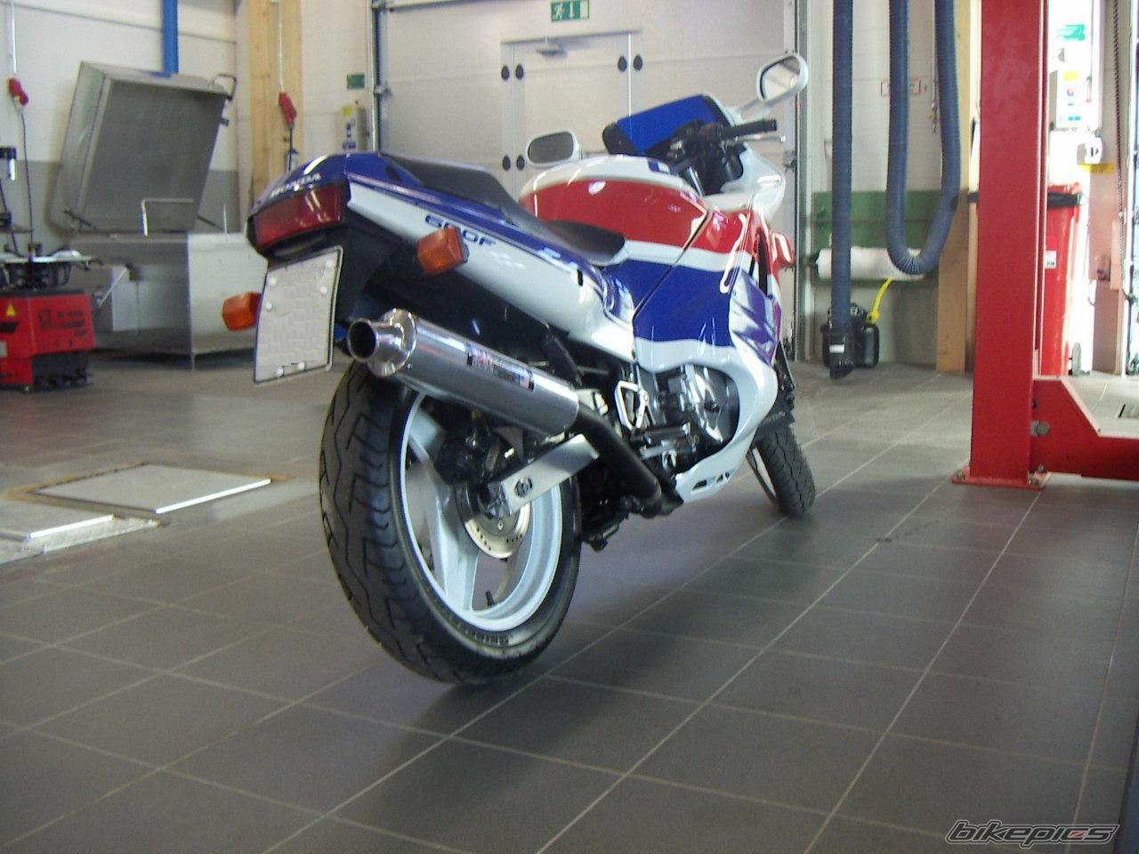 1990 HONDA CBR 600 | Picture 848383 motorcycle photo