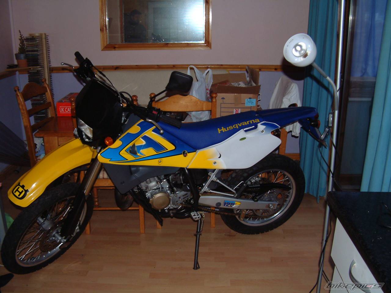 2003 HUSQVARNA WRE 125 | Picture 84910 motorcycle photo