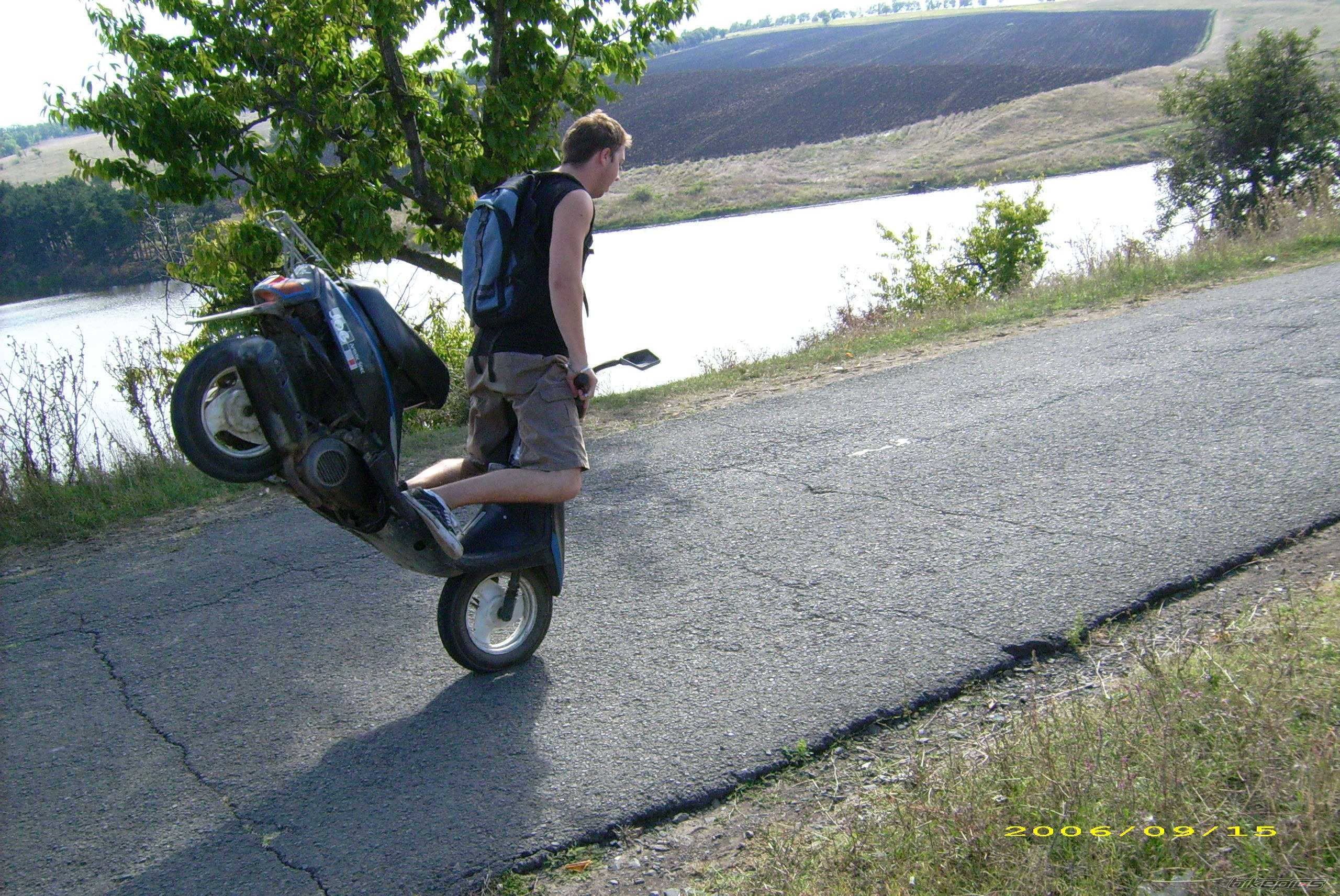 1995 SUZUKI GSX 600 F | Picture 850195 motorcycle photo