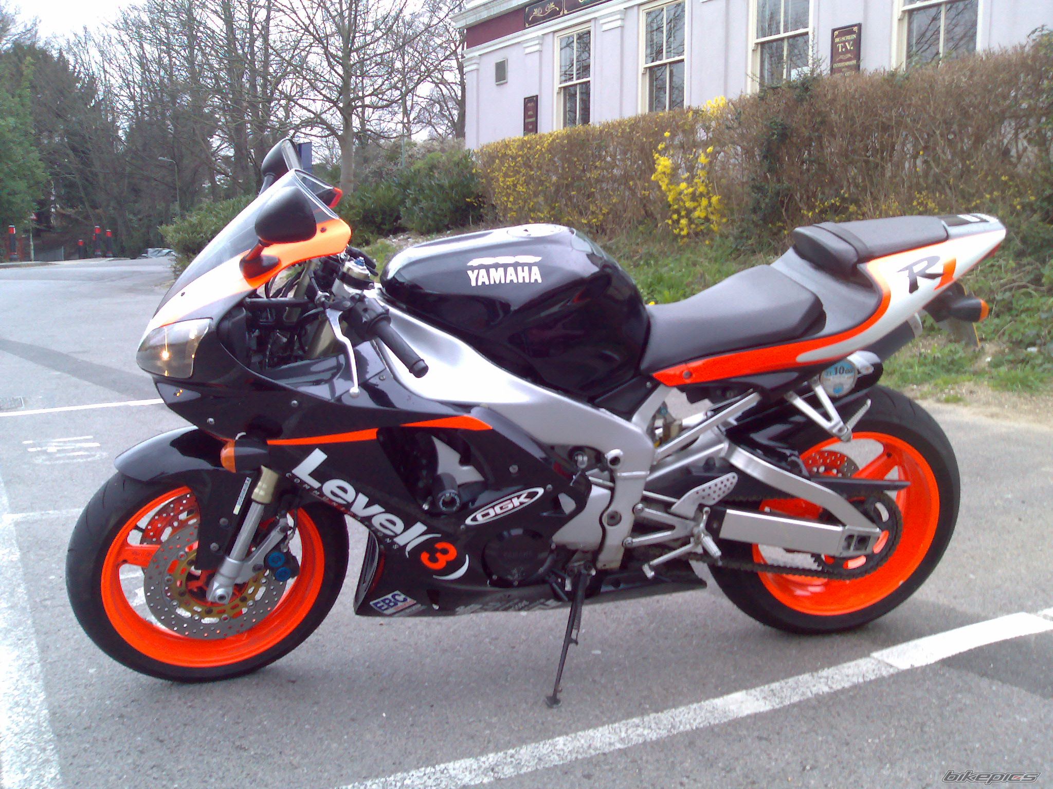 2000 YAMAHA YZF R1 | Picture 852242 motorcycle photo