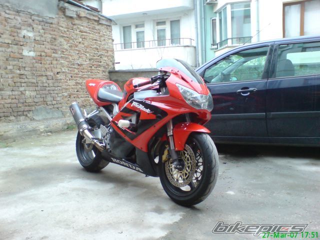 2001 HONDA CBR 900 | Picture 853554 motorcycle photo