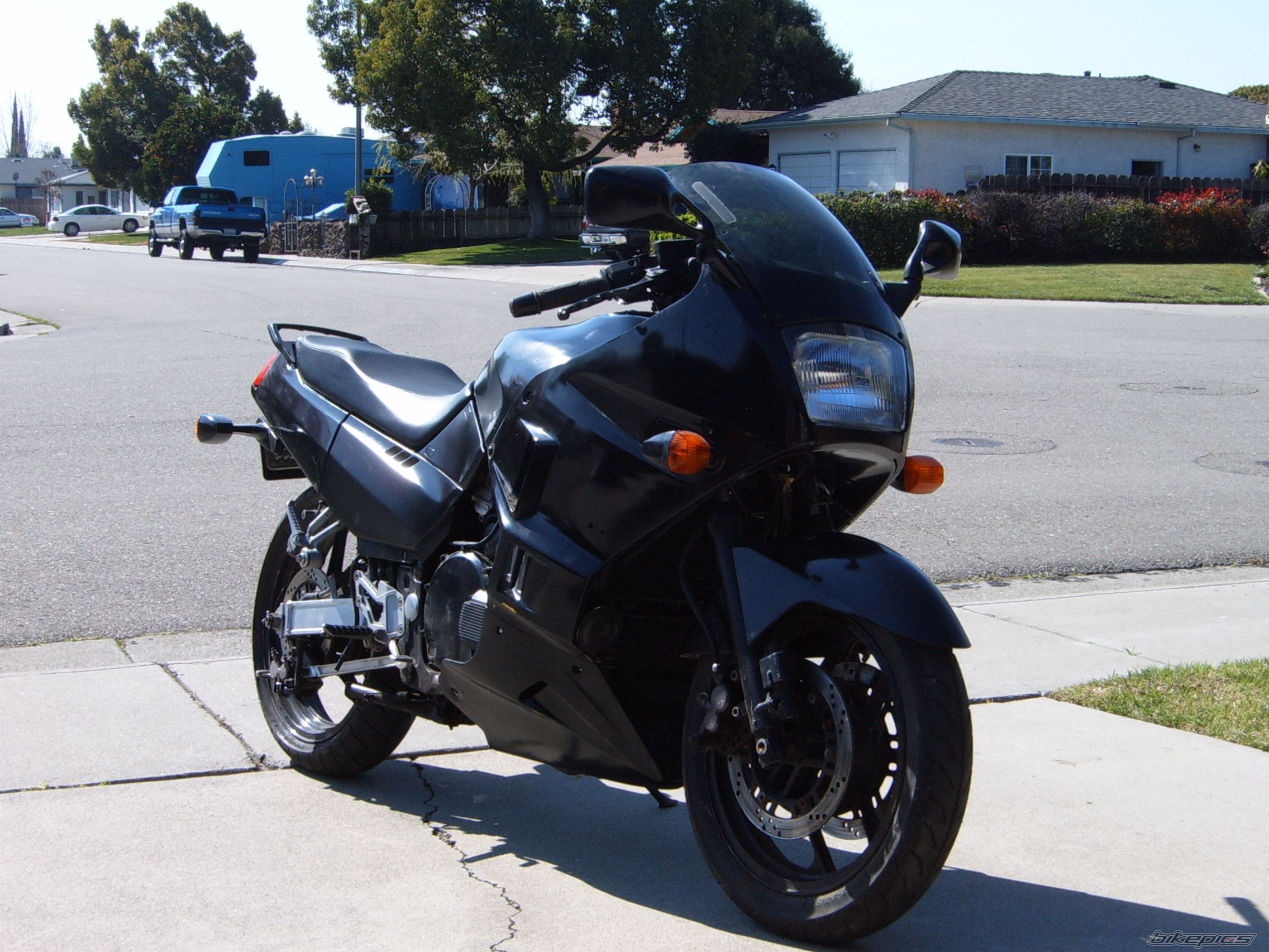 1987 KAWASAKI ZXR 750 | Picture 854087 motorcycle photo