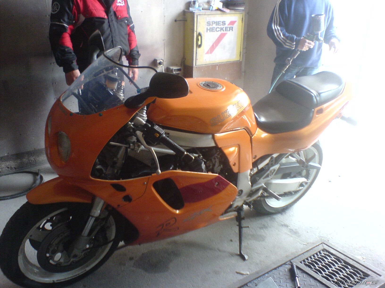 1994 SUZUKI GSX R 750 | Picture 855554 motorcycle photo