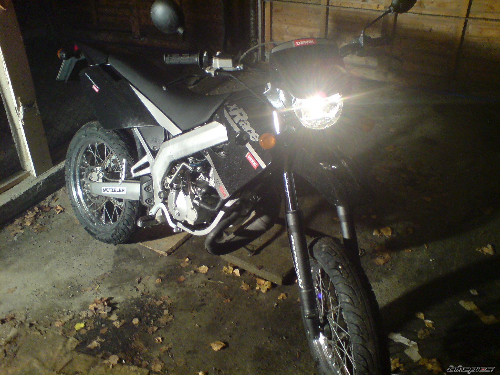 2005 DERBI SENDA XRACE SM 50 | Picture 856838 motorcycle photo
