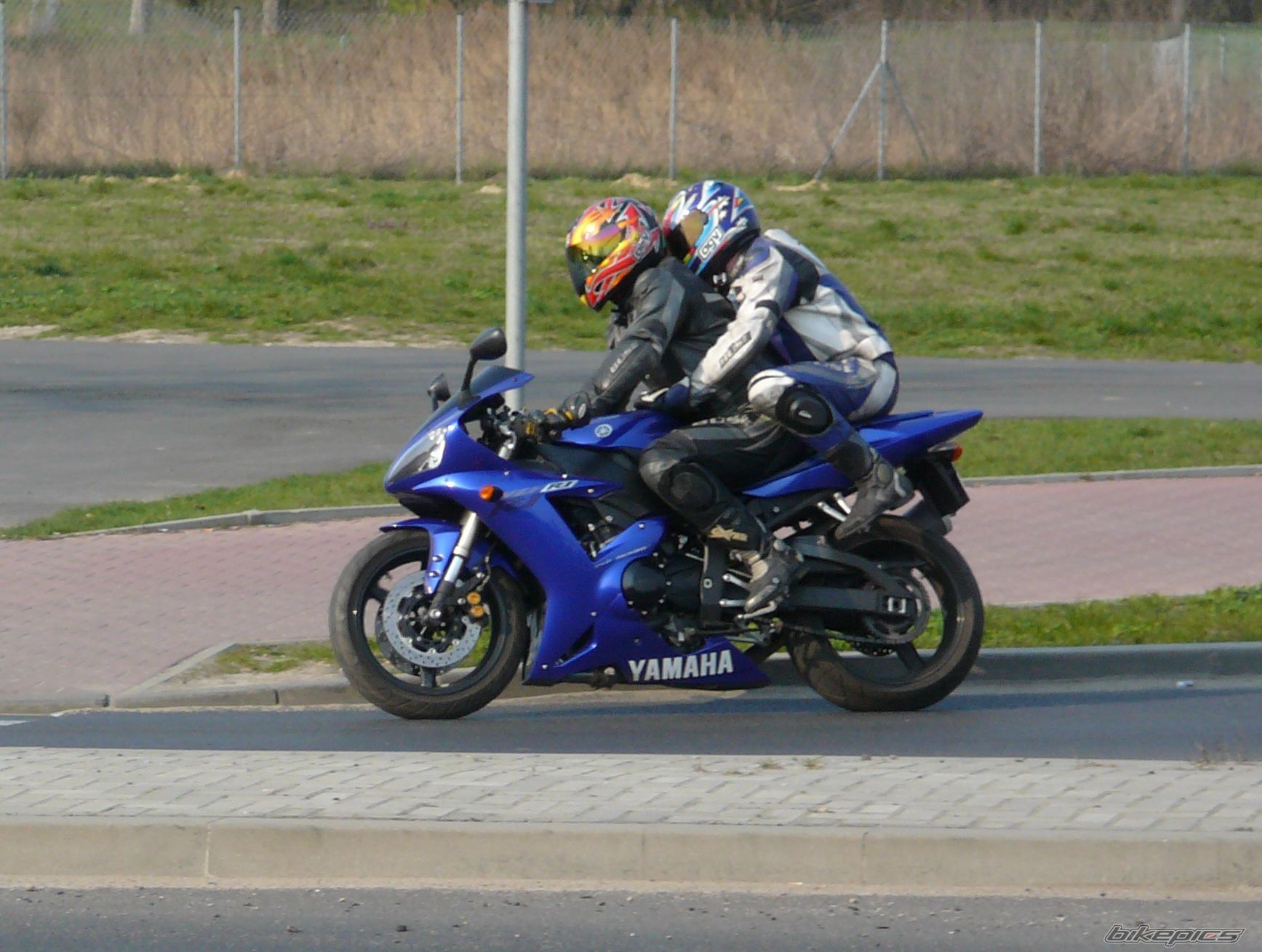2007 YAMAHA YZF R1 | Picture 858195 motorcycle photo