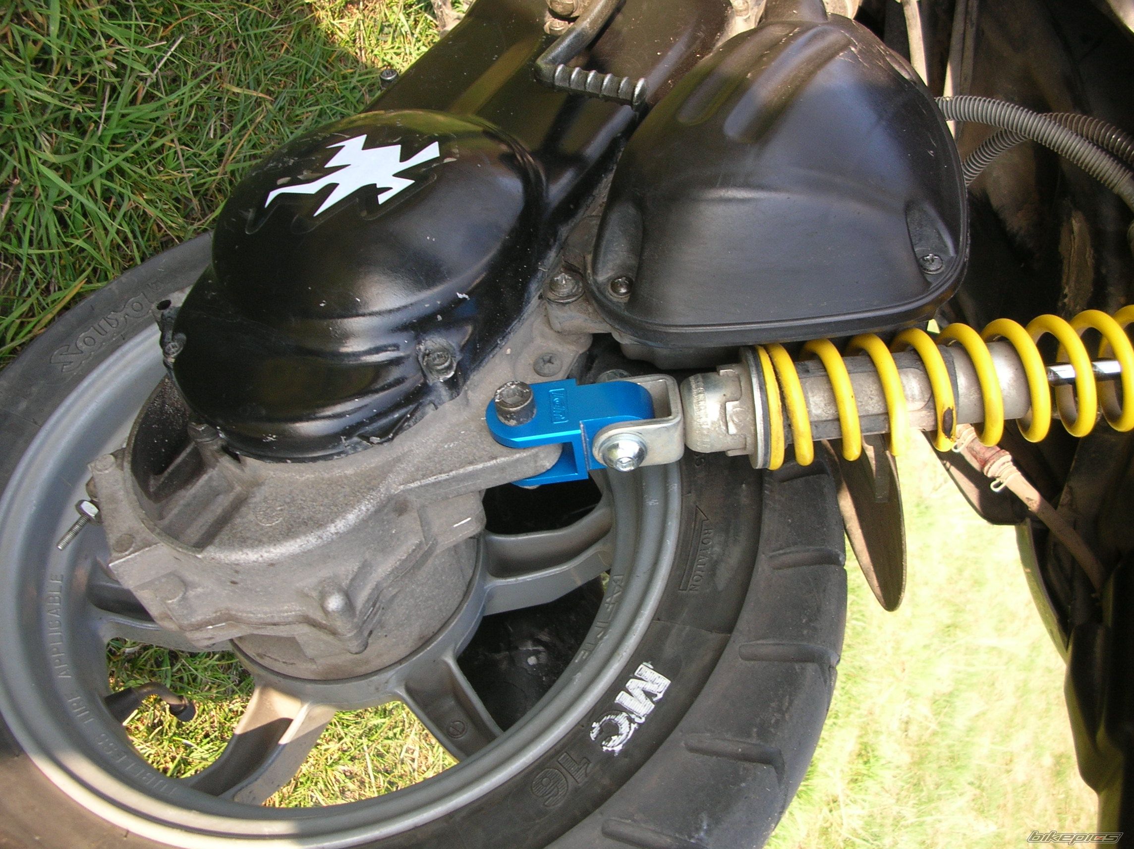 2003 SUZUKI KATANA AY50R | Picture 861149 motorcycle photo