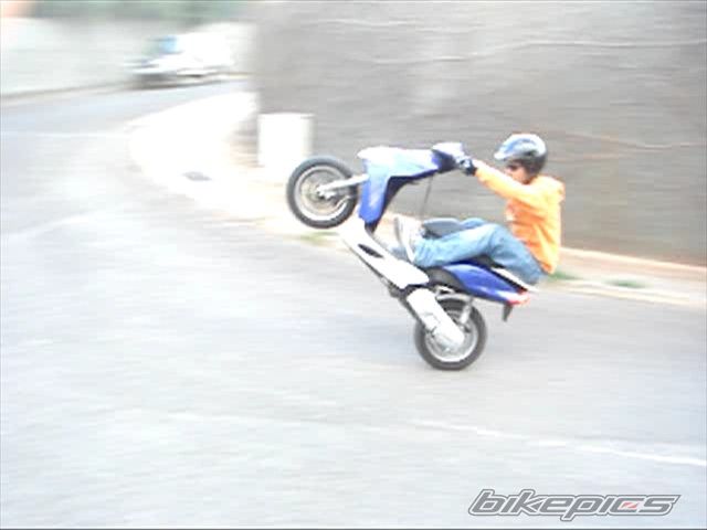 2006 YAMAHA JOG R CS 50 | Picture 862069 motorcycle photo