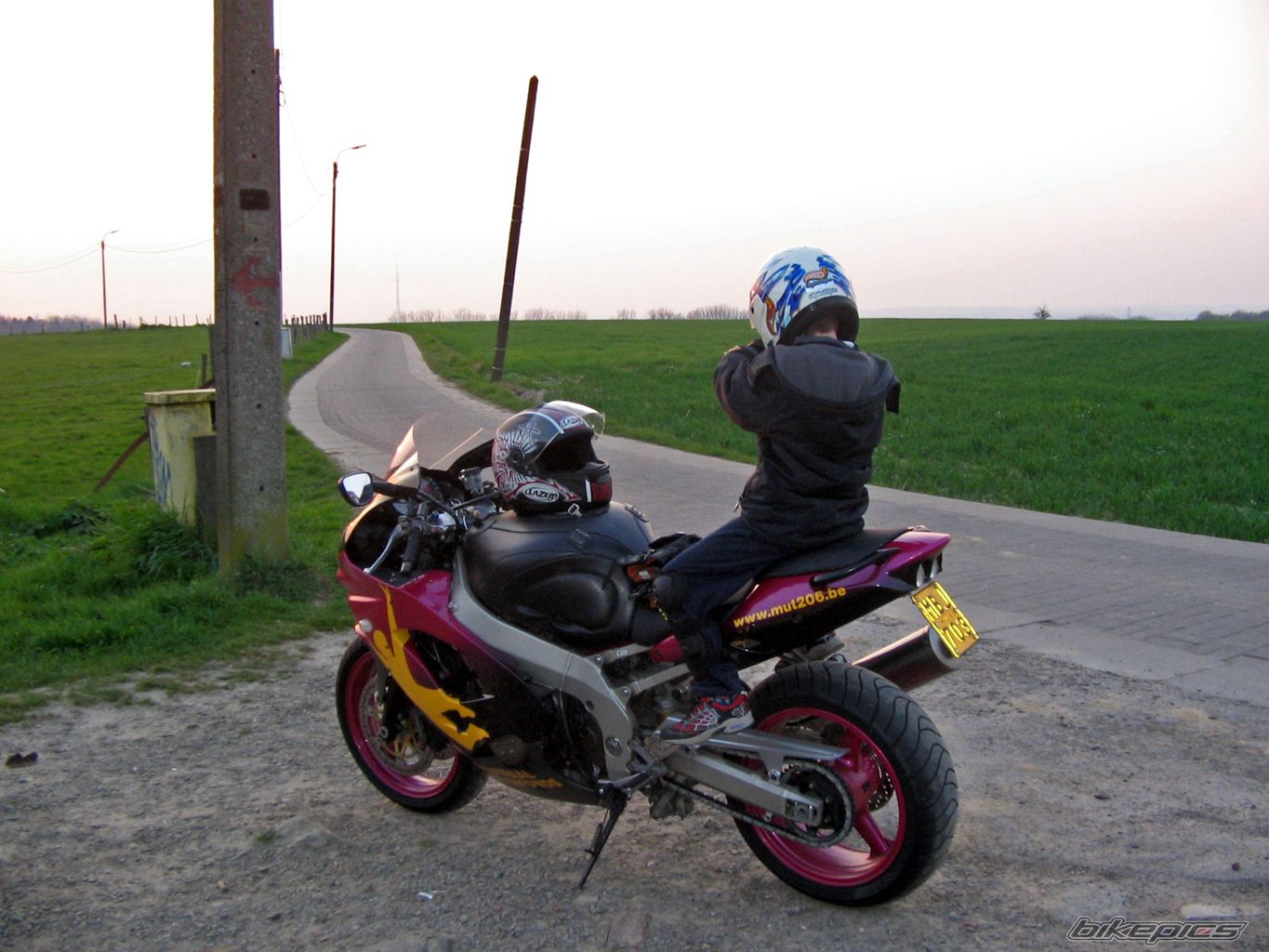 2000 KAWASAKI ZX 9R | Picture 862281 motorcycle photo