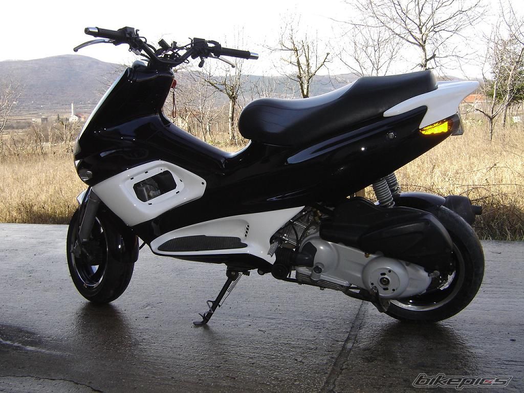 2003 GILERA RUNNER 200 VXR | Picture 862329 motorcycle photo