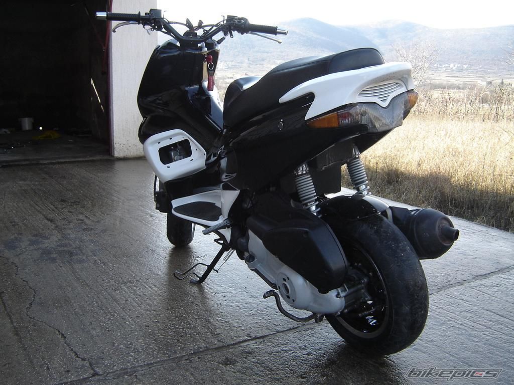 2003 GILERA RUNNER 200 VXR | Picture 862330 motorcycle photo