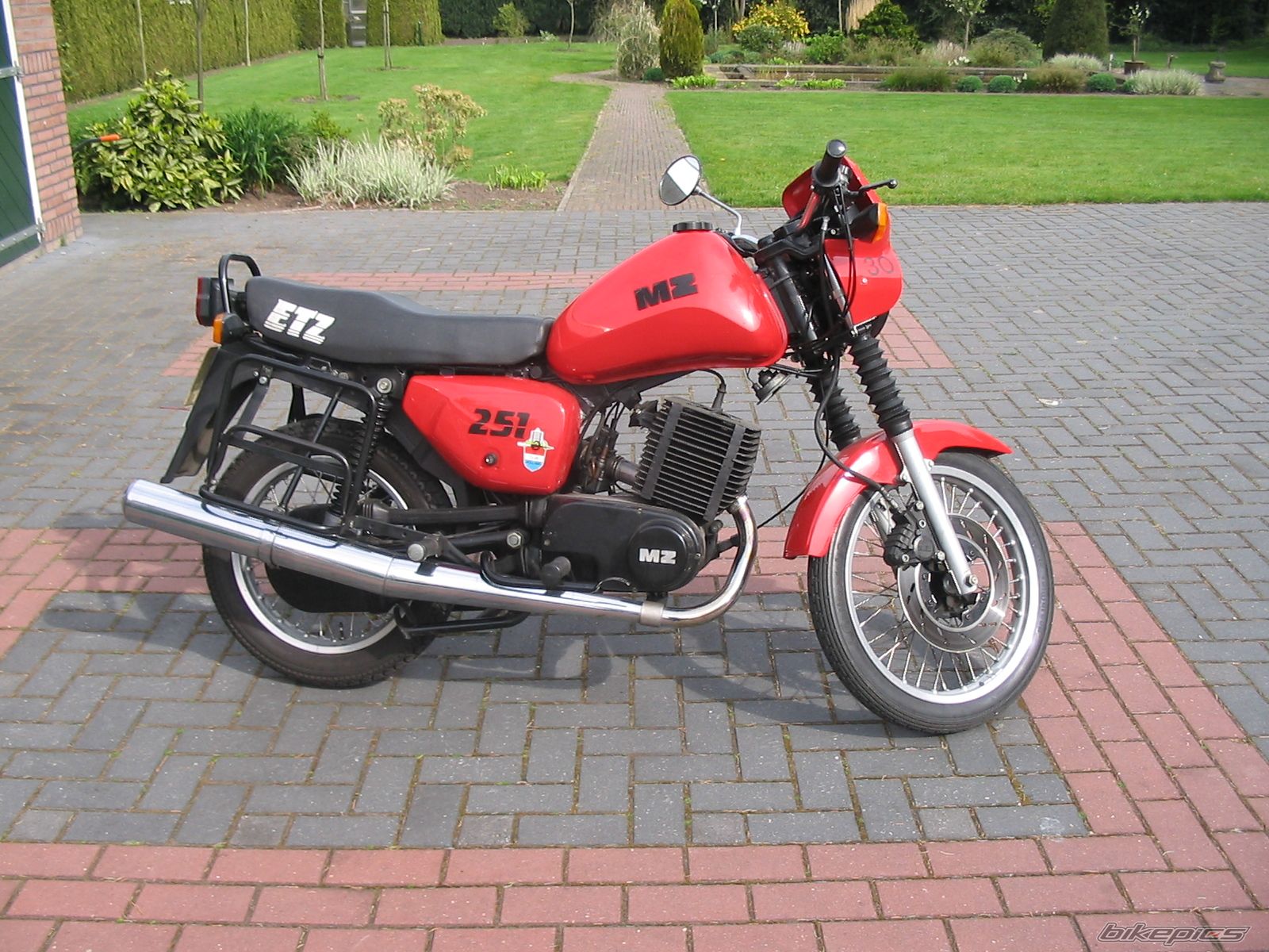 1992 MZ ETZ 251 | Picture 862671 motorcycle photo