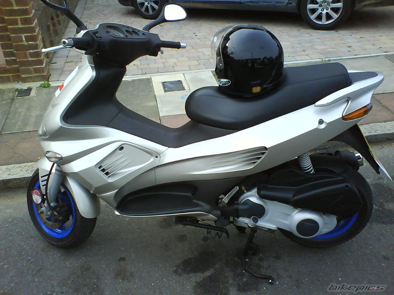 2004 GILERA RUNNER 125 VX | Picture 863660 motorcycle photo