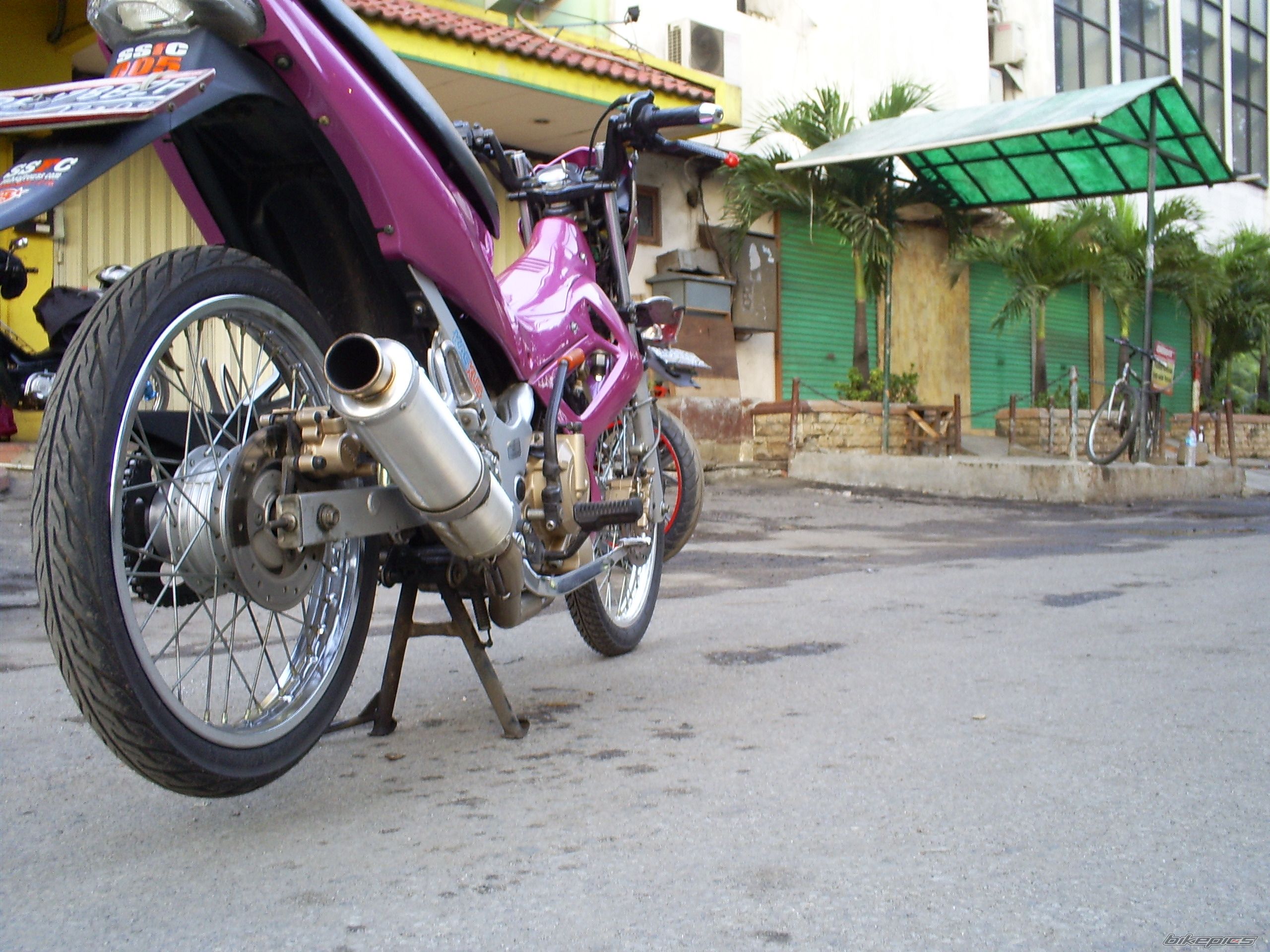 2004 SUZUKI SATRIA F 150 | Picture 864580 motorcycle photo