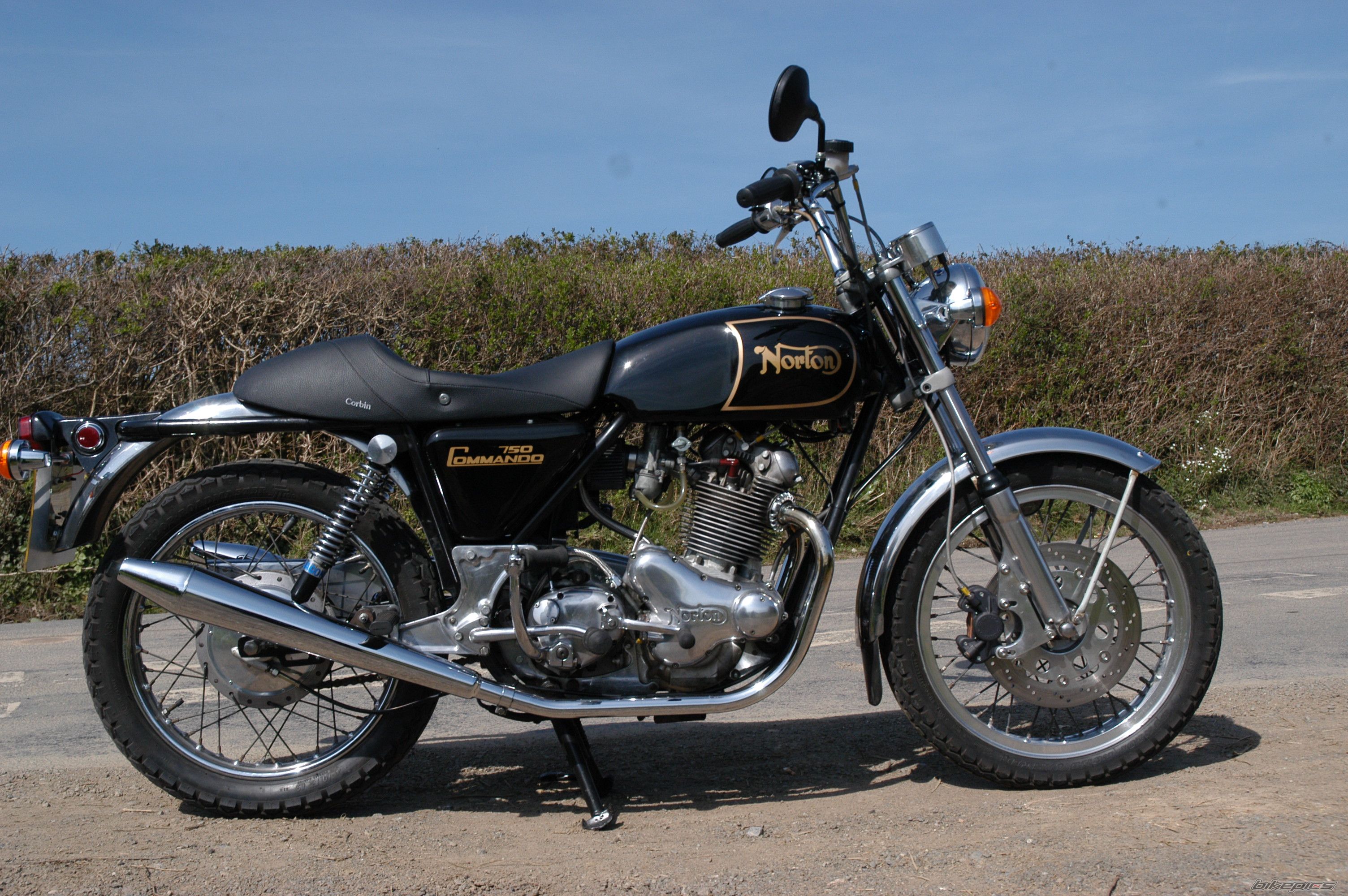 1972 NORTON 750 COMMANDO | Picture 865489 motorcycle photo