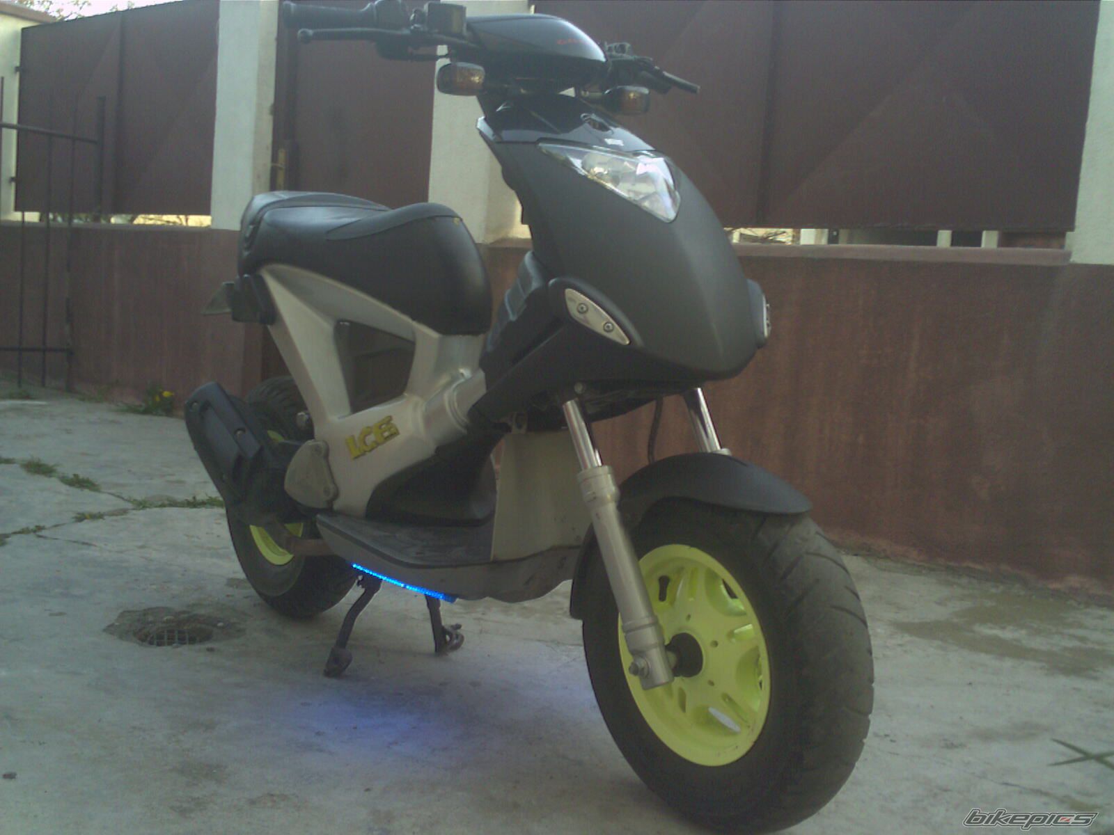 2001 GILERA ICE 50 | Picture 866897 motorcycle photo