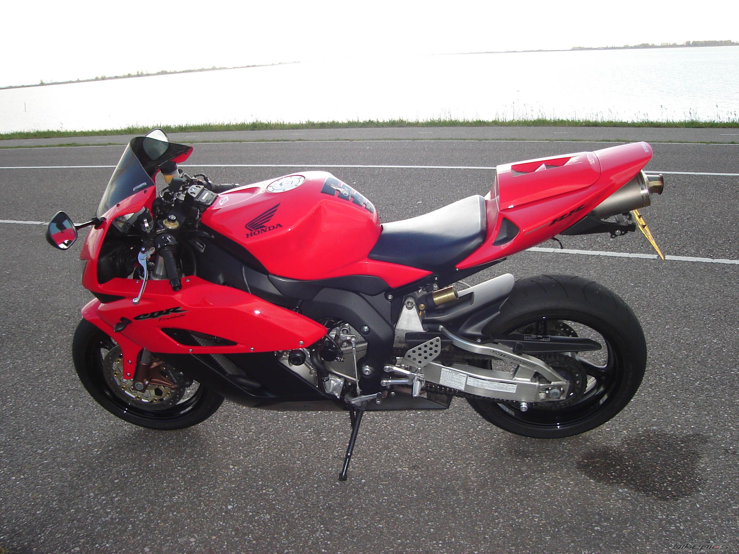 2004 HONDA CBR 1000  RR | Picture 869291 motorcycle photo
