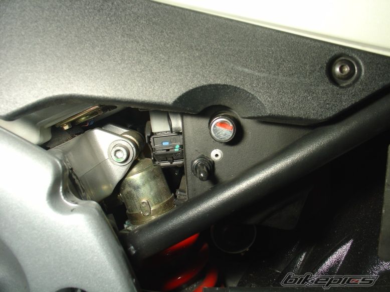 2002 TRIUMPH SPEED TRIPLE | Picture 870331 motorcycle photo