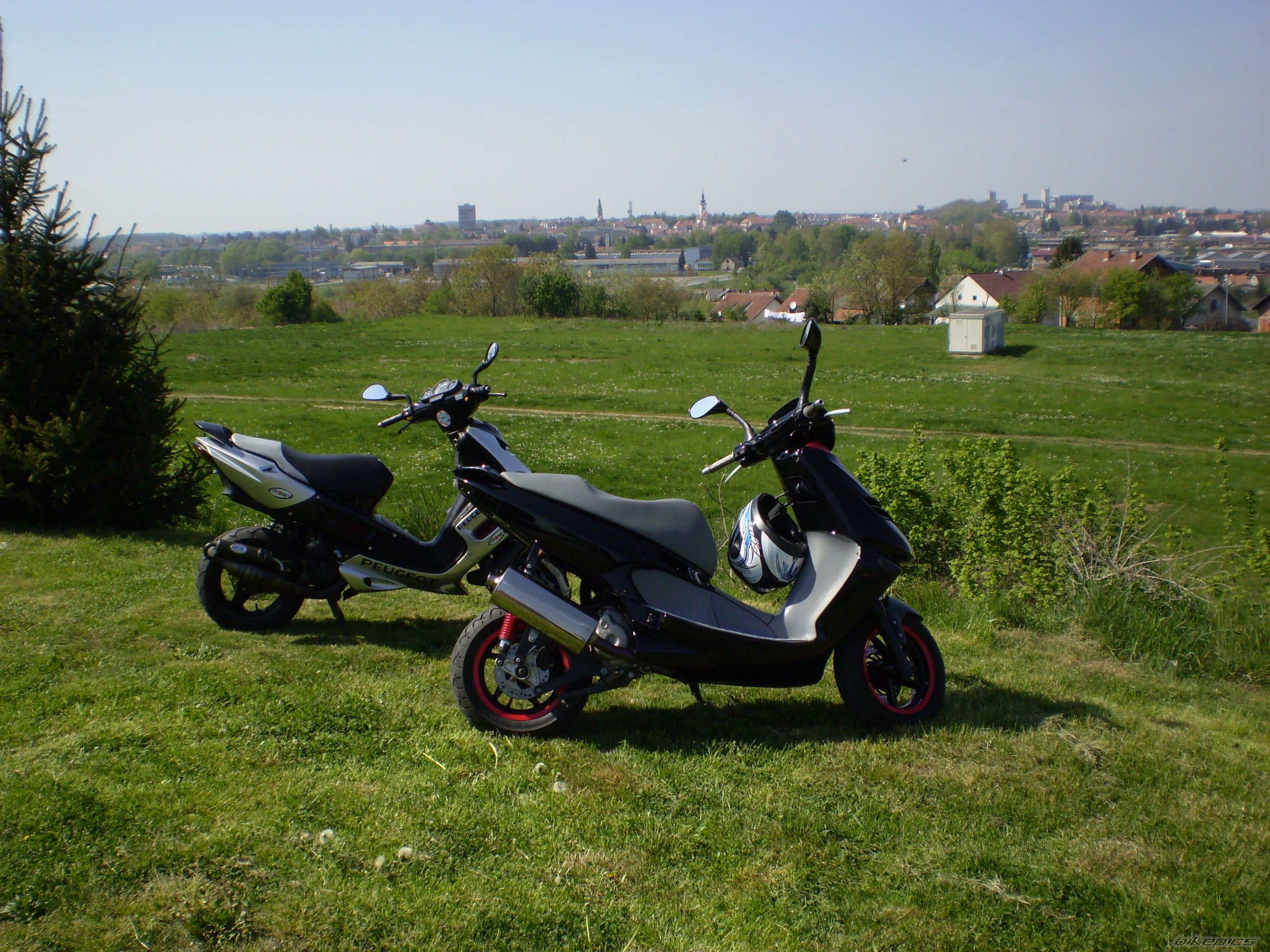 2001 APRILIA LEONARDO 125 | Picture 870765 motorcycle photo