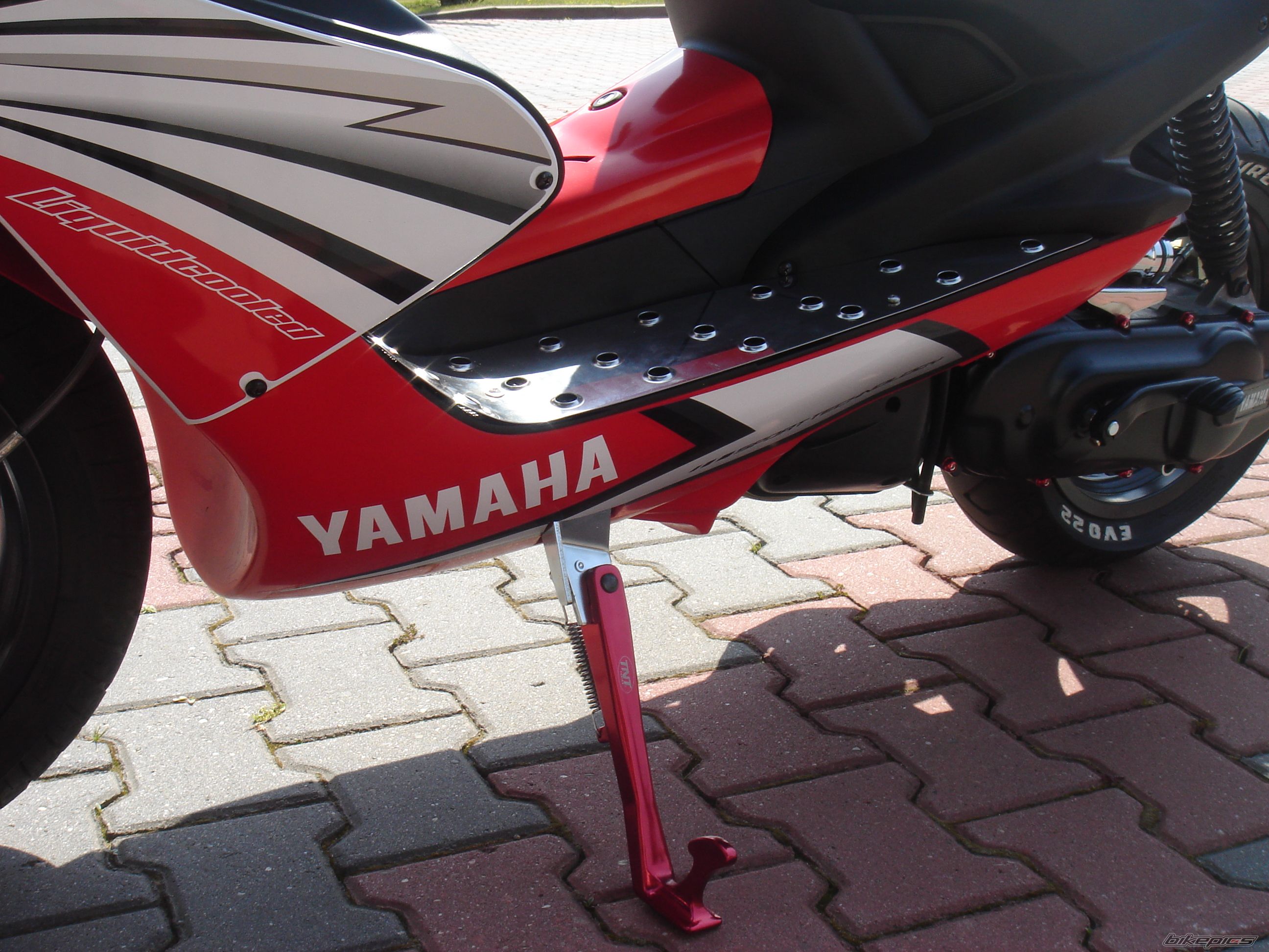 2007 YAMAHA AEROX 50 | Picture 871457 motorcycle photo