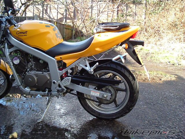 2004 HYOSUNG GT 125 COMET | Picture 875678 motorcycle photo