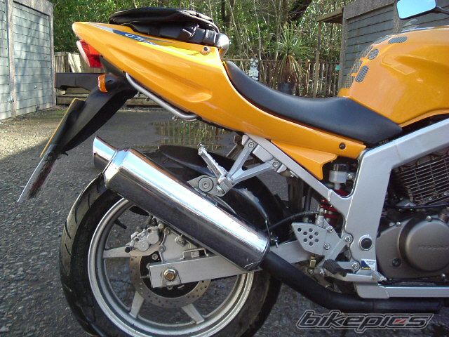 2004 HYOSUNG GT 125 COMET | Picture 875679 motorcycle photo
