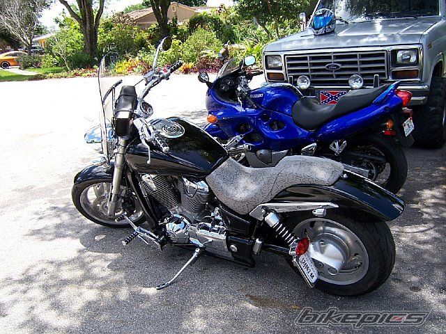 2002 HONDA VTX 1800 | Picture 876029 motorcycle photo
