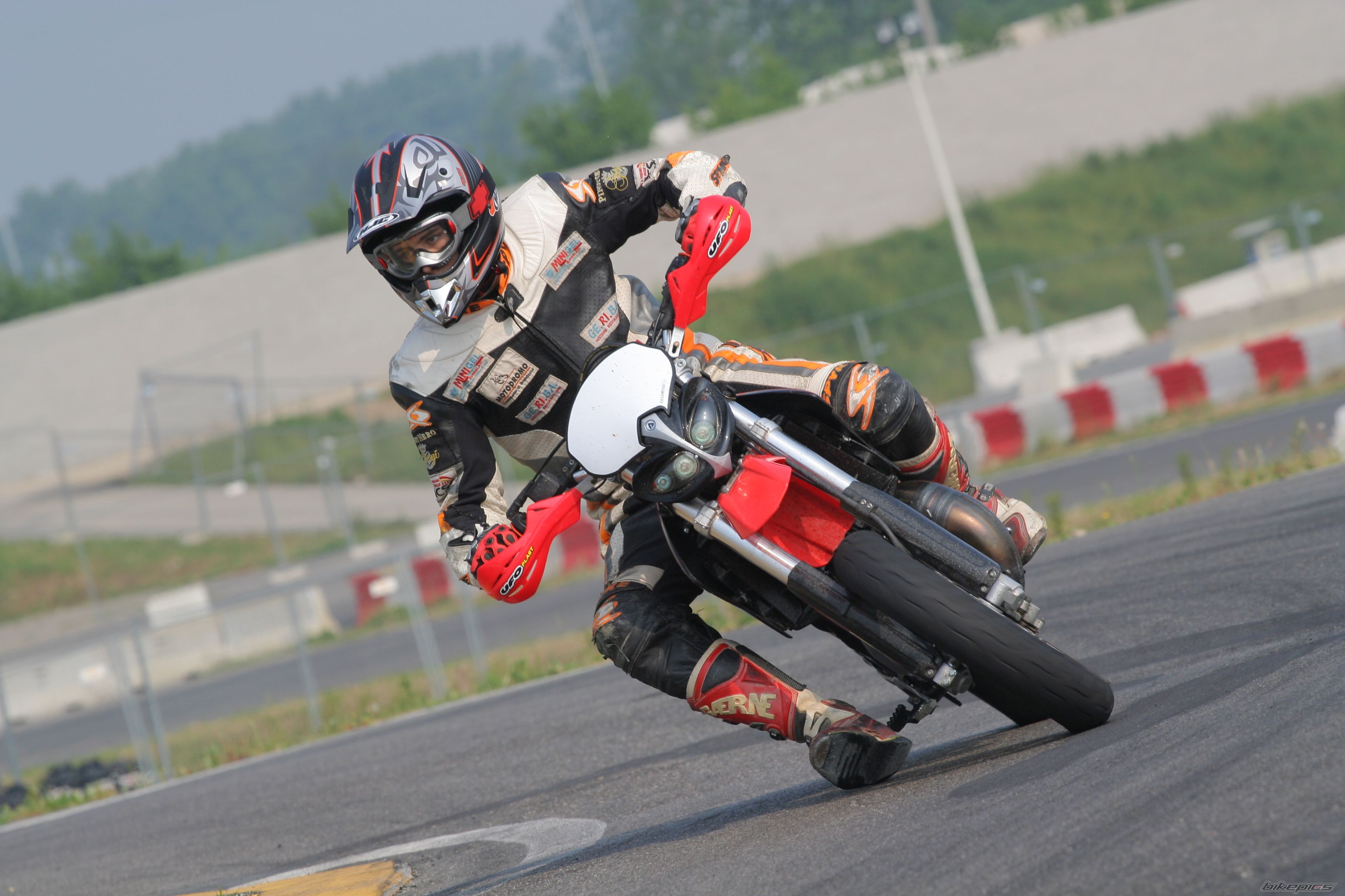 2004 APRILIA MX 125 | Picture 876185 motorcycle photo