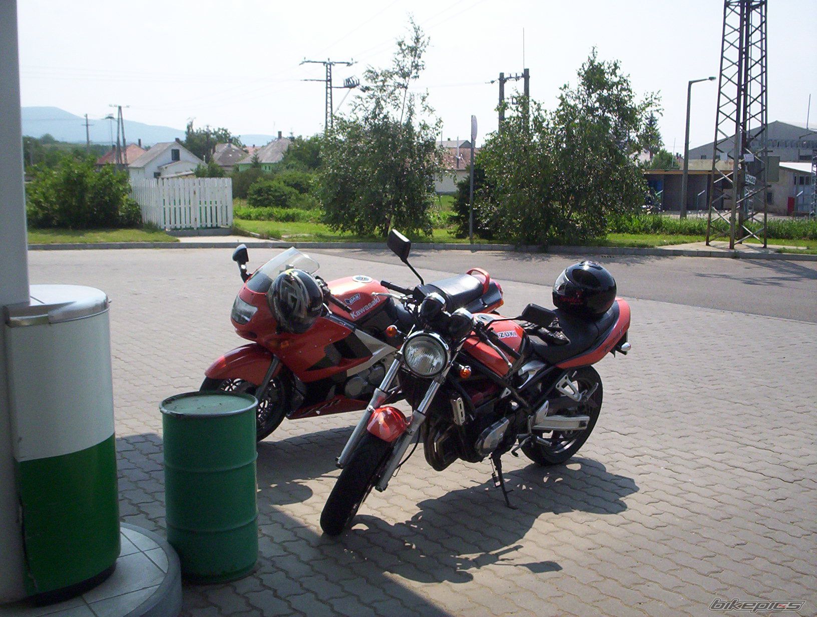 1996 KAWASAKI ZZR 400 | Picture 876201 motorcycle photo
